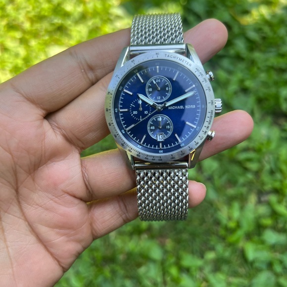 Michael Kors Men's Accelerator  Silver Stainless-Steel Watch mesh bracelet - Picture 8 of 10